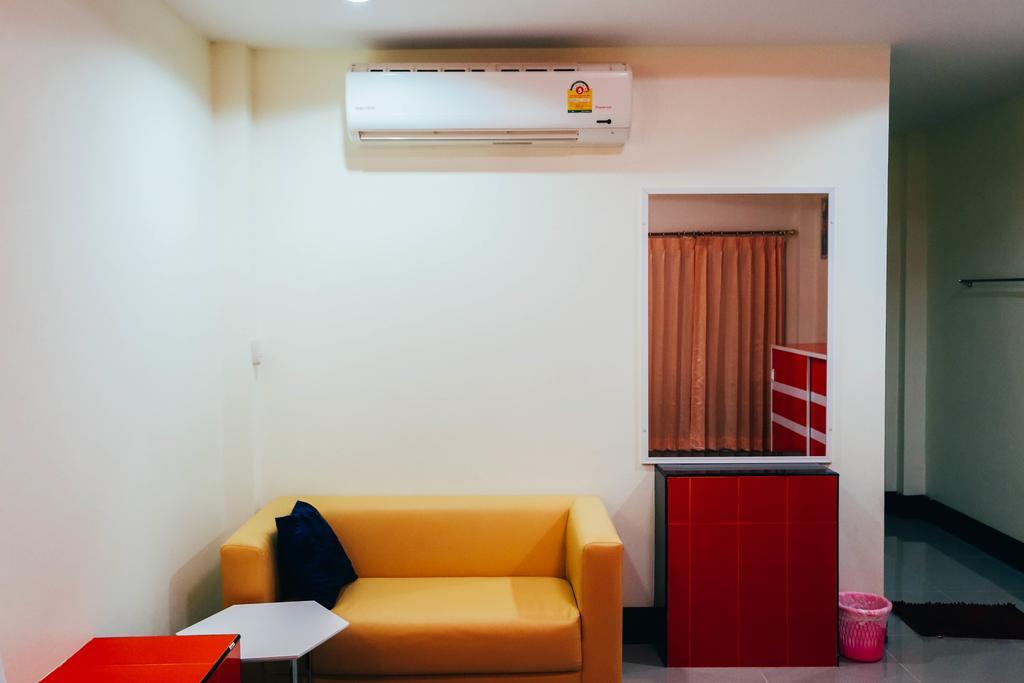 Windsor Resort Lop Buri Esterno foto