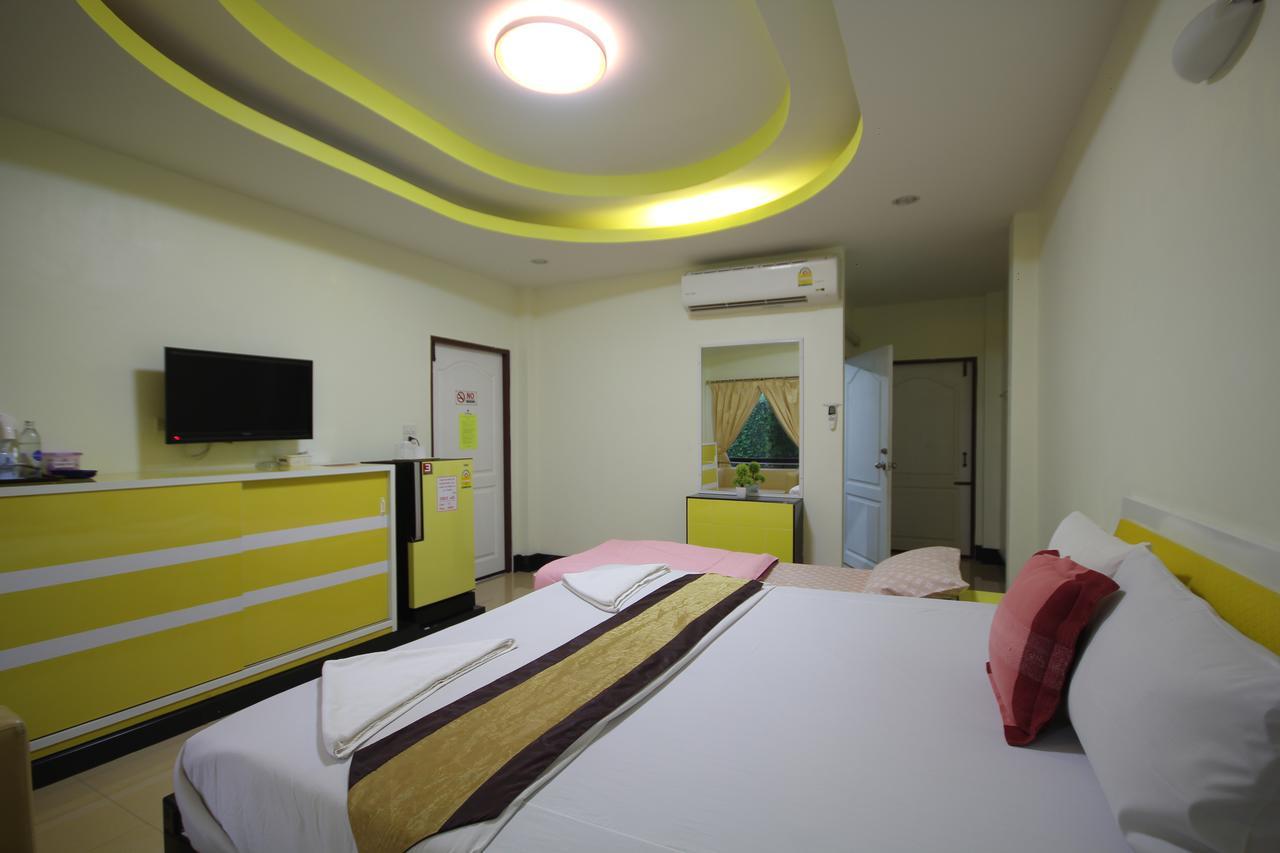 Windsor Resort Lop Buri Esterno foto